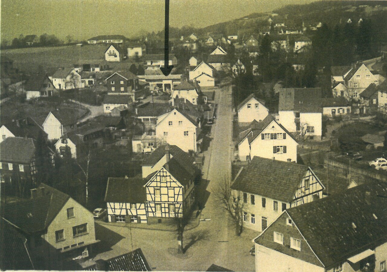 GAL Fotobestand 1931-1974 Nr. 151 -mit Pfeil-, 1973, Foto Krämer aus der Sammlung von Gabriele Cosler