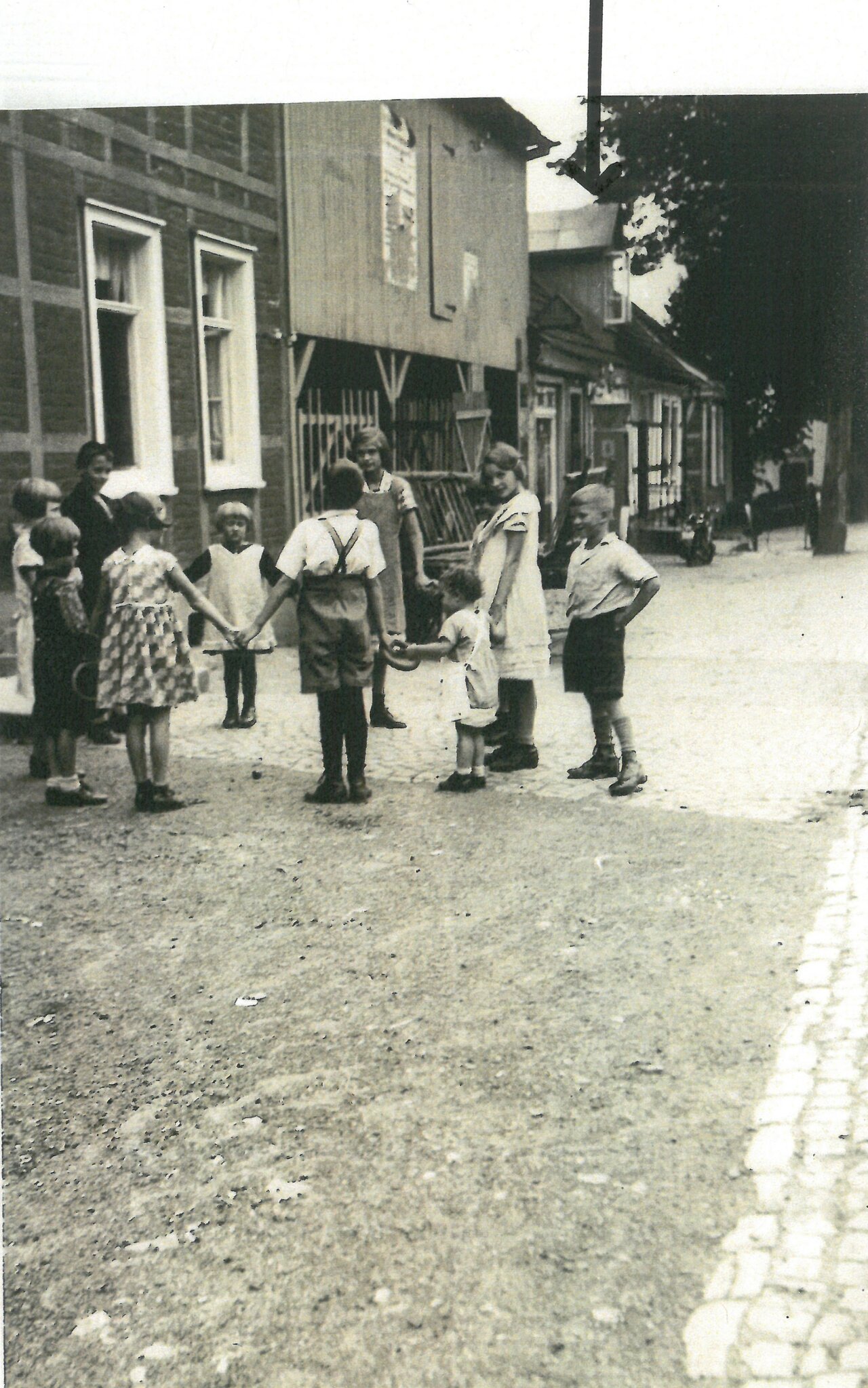 GAL Fotobestand 1931-1974 Nr. 56 -mit Pfeil-, um 1940, Fotograf unbekannt