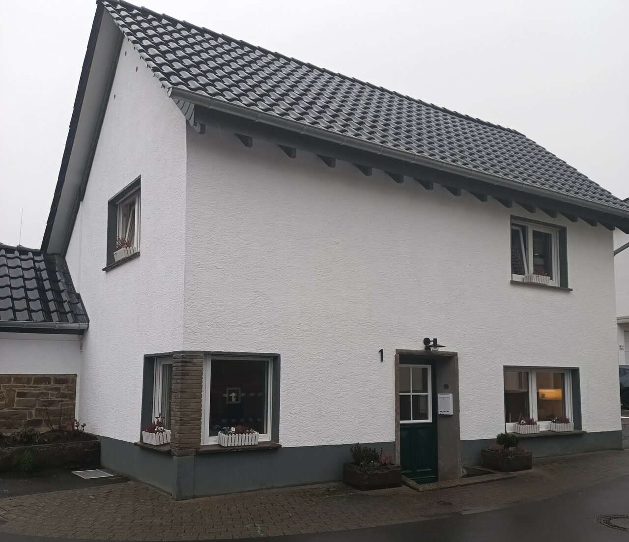 Uferstraße 1, 2025, Foto Doris Kisters