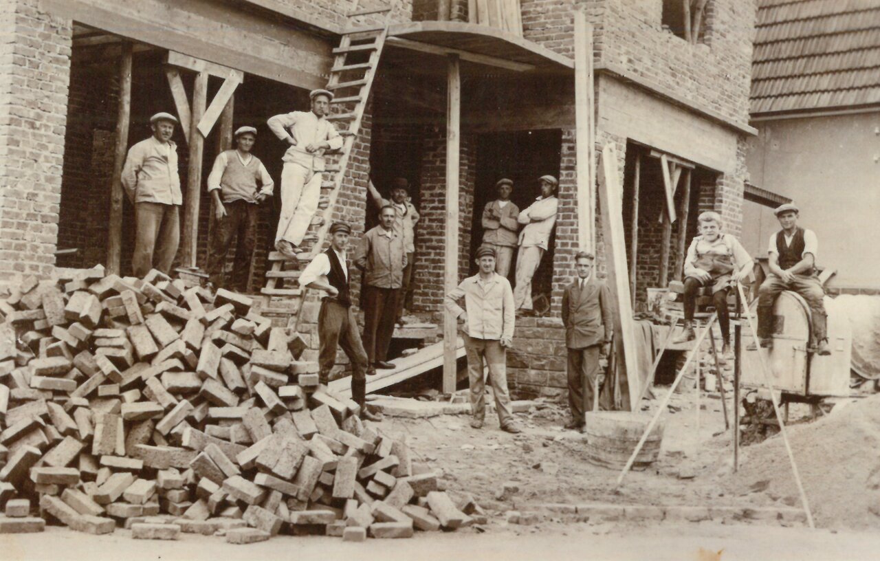 Kölner Straße 2, Bau des Wohn- und Geschäftshauses, GAL Fotobestand 1931-1974 Nr. 730, 1935, aus GAL Sammlung Ursula Homberg Nr. 191