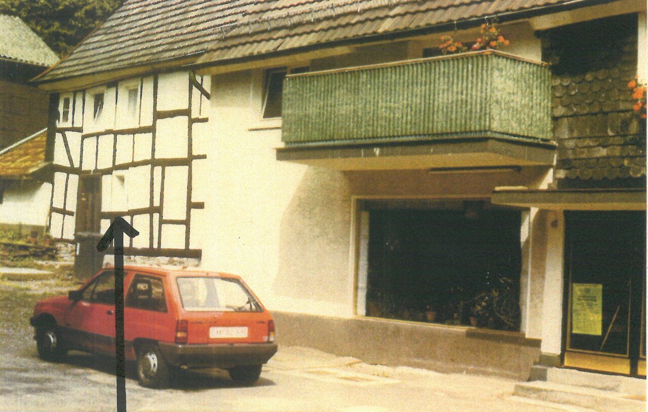 GAL Fotobestand ab 1975 Nr. 177 -mit Pfeil-, 1987, Fotograf unbekannt