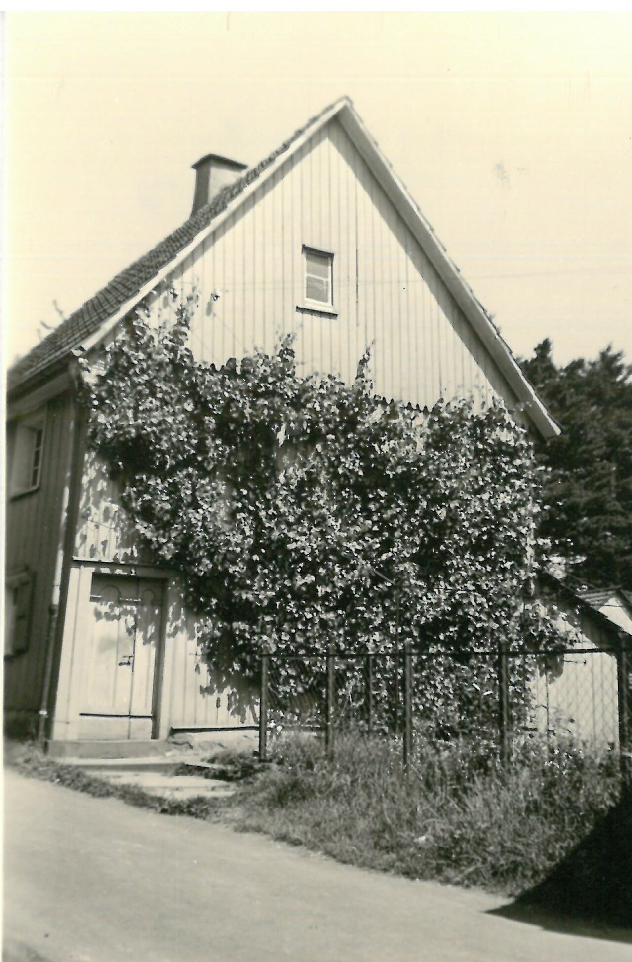 Haus Hubert Bremer, Uferstraße 4, o.D. Foto Krämer, aus GAL Diverse Sammlung Nr. 156 (Ursula Homberg)