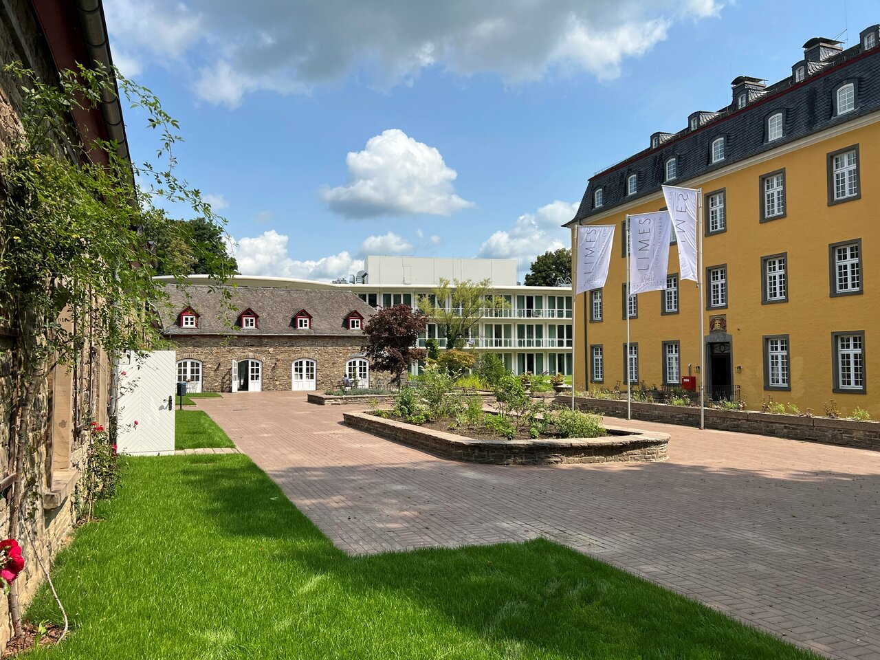 Klinikcampus, 2025, Marketingbereich der Limes Schlosskliniken