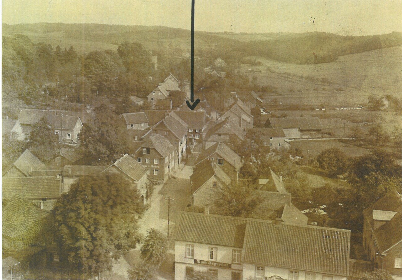 GAL Fotobestand bis 1930 Nr. 439 -mit Pfeil-, 1909, Fotograf unbekannt aus GAL Sammlung Ursula Homberg Nr. 212