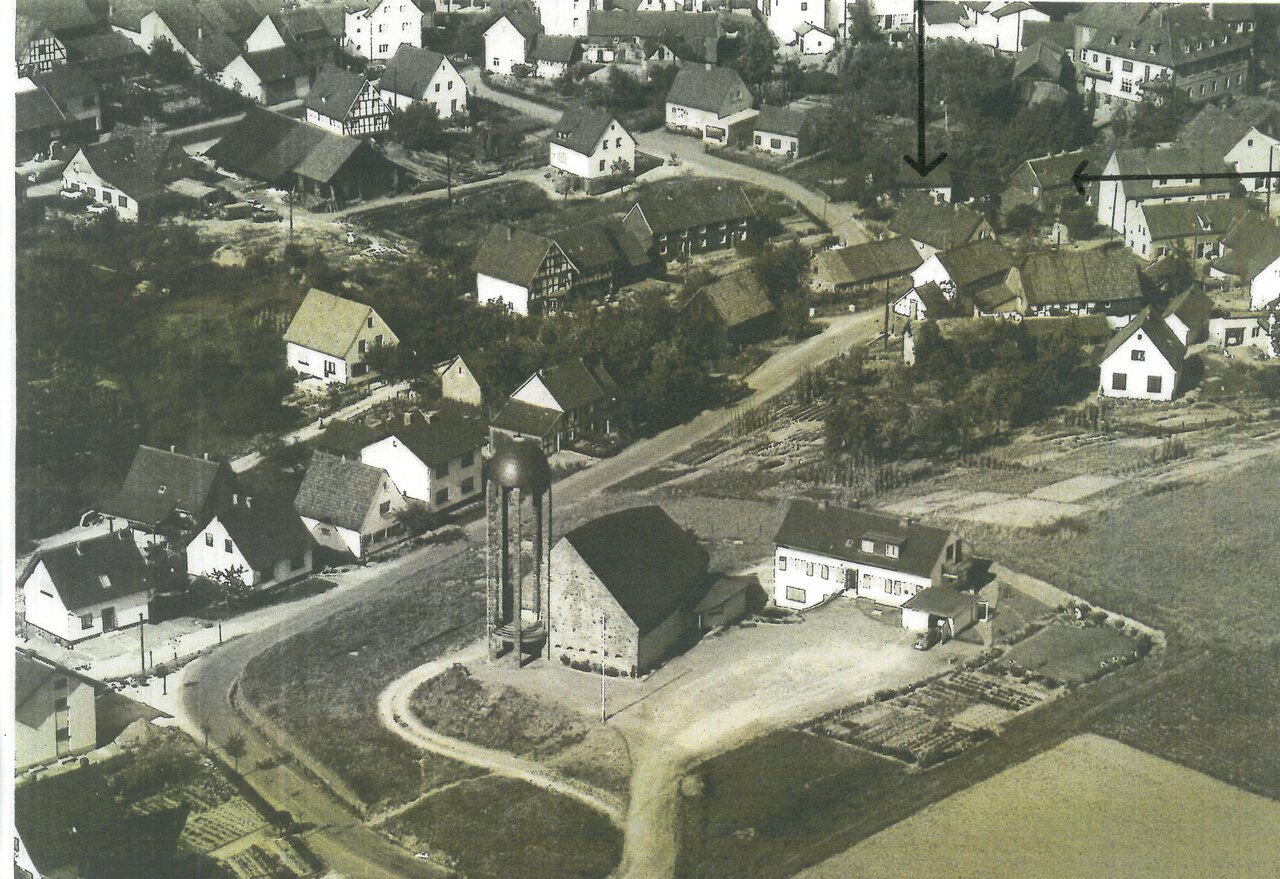 GAL Fotobestand 1931-1974 Nr. 199 -mit 2 Pfeilen-, 1957, Fotograf unbekannt