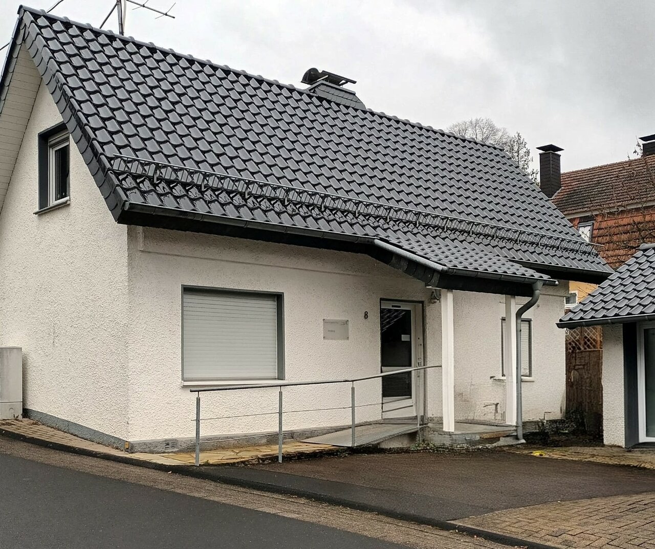 Haus Klever, Uferstraße 8, 2025, Foto Doris Kisters bearb. Eva Fielenbach