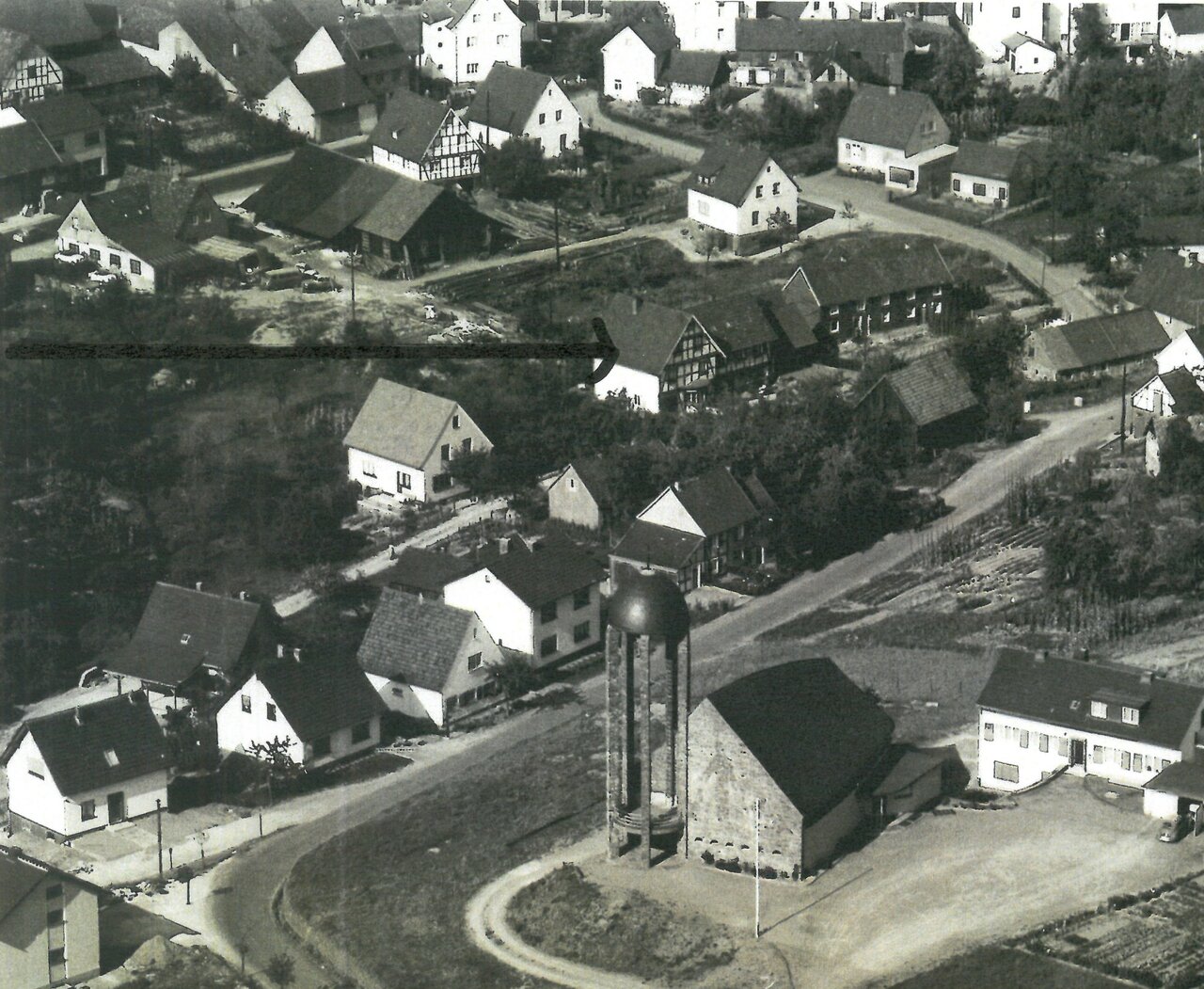 GAL Fotobestand 1931-1974 Nr. 199 -mit Pfeil-, 1957, Fotograf unbekannt
