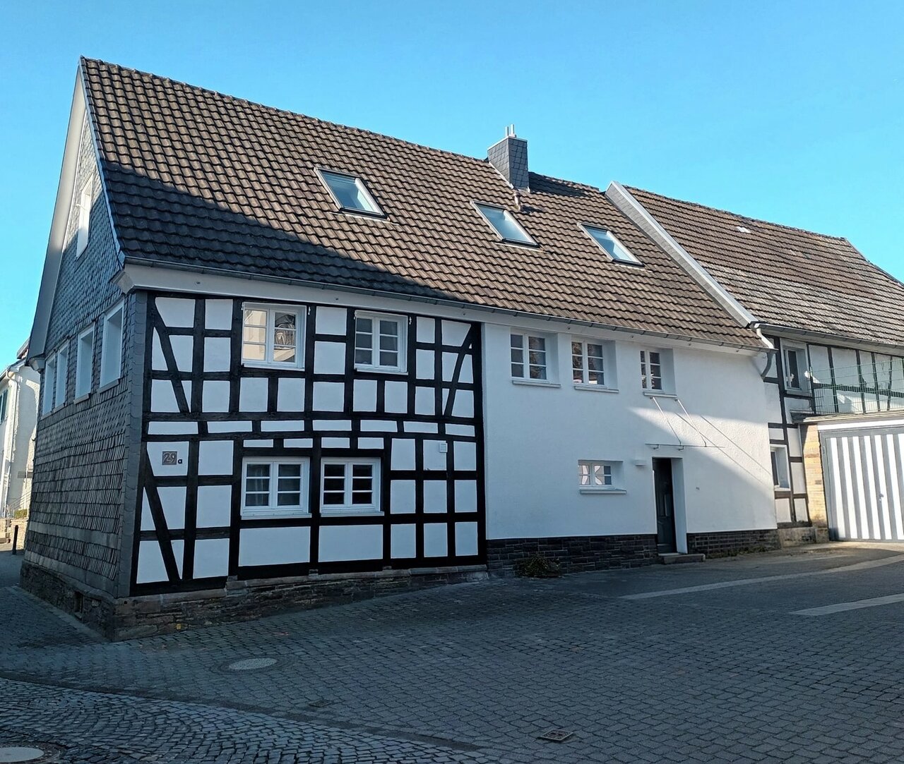 Hauptstraße 29a, 2025, Foto Doris Kisters, bearbeitet Eva Fielenbach