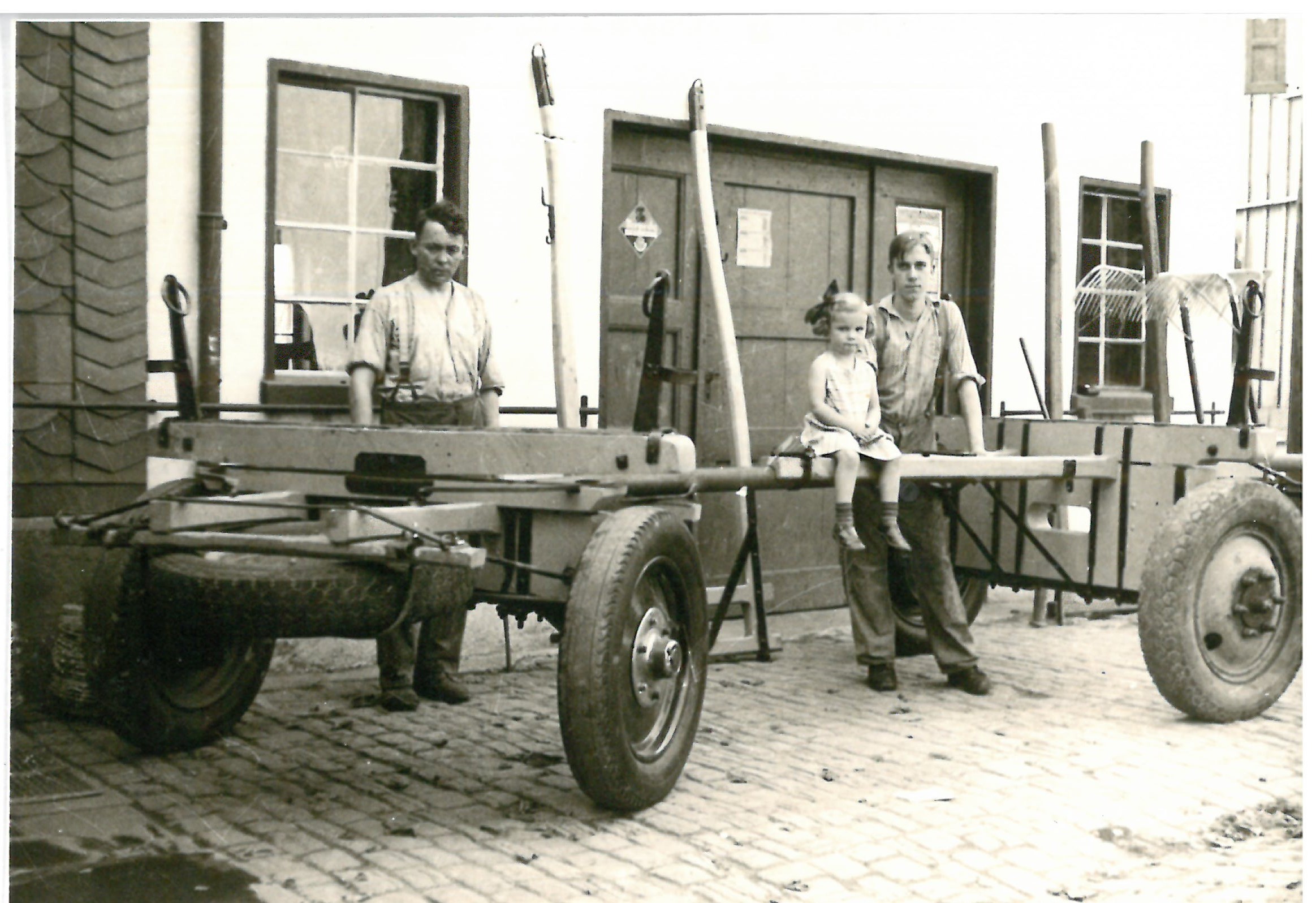 007 Doppelhaus, Schmiede Muthig,