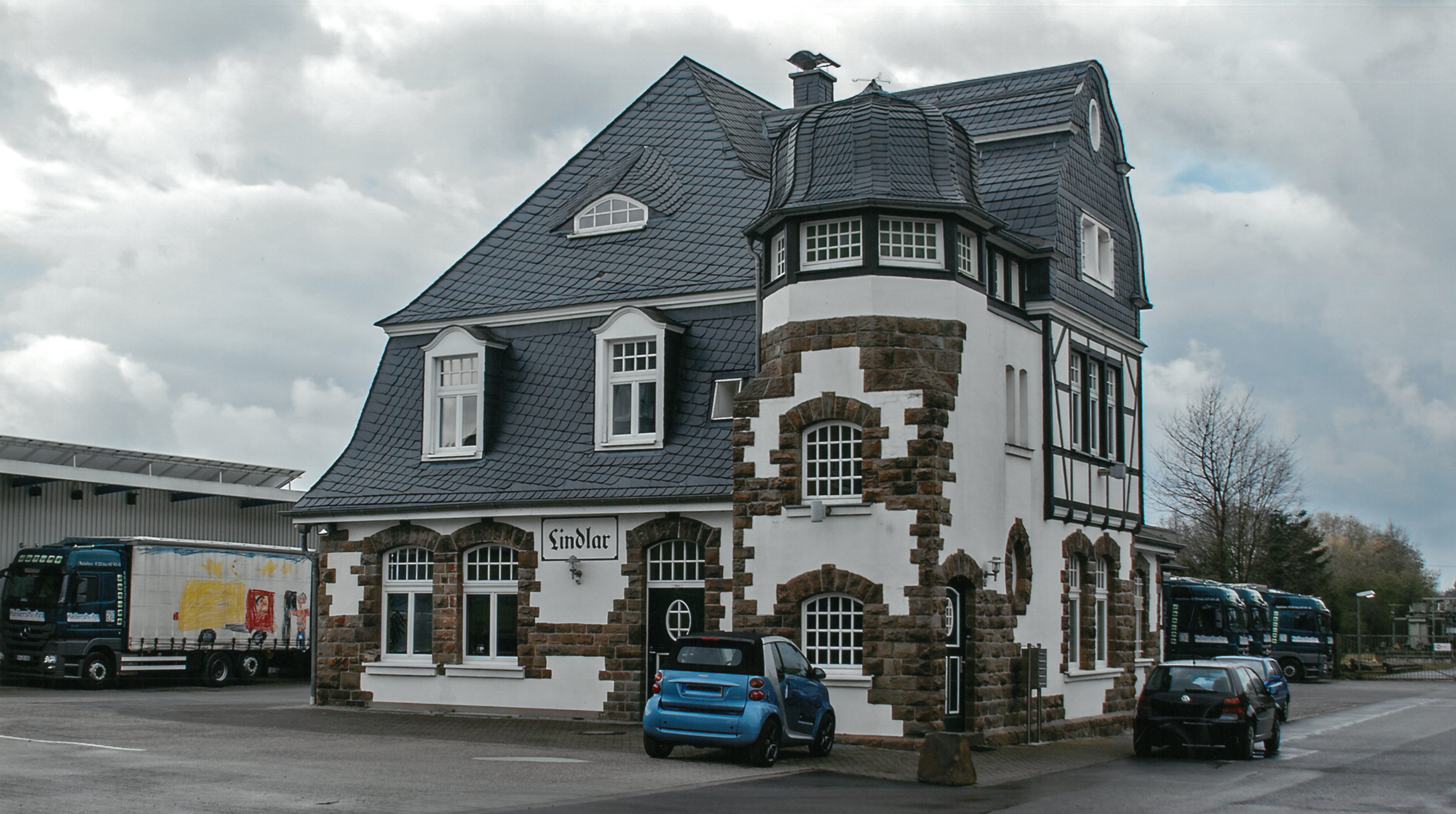 G Bahnhof Lindlar mit Wasserturm