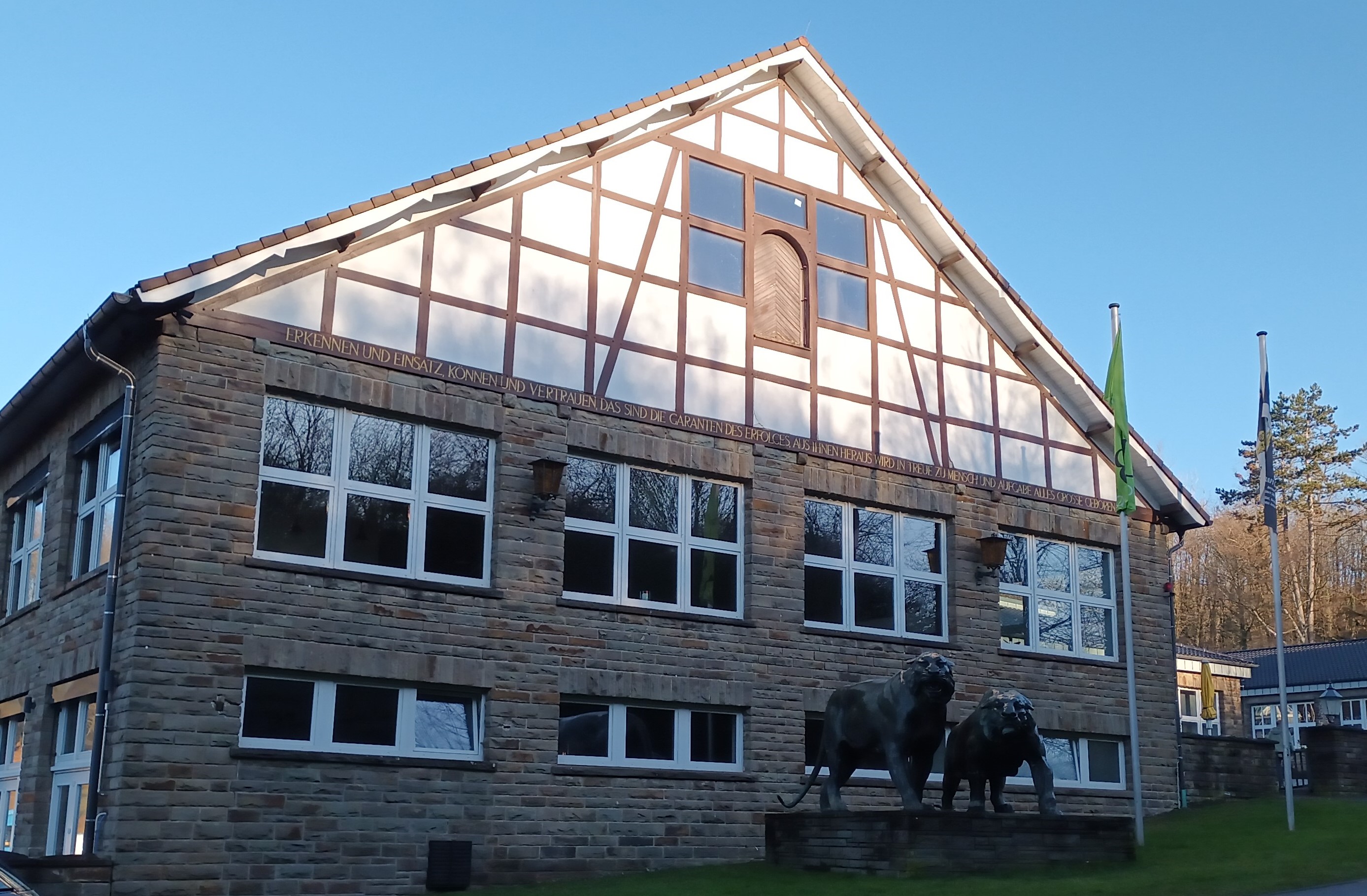 H Feilenhauerei Arntz & Thiemes, Fahrrad- und Papierwerke